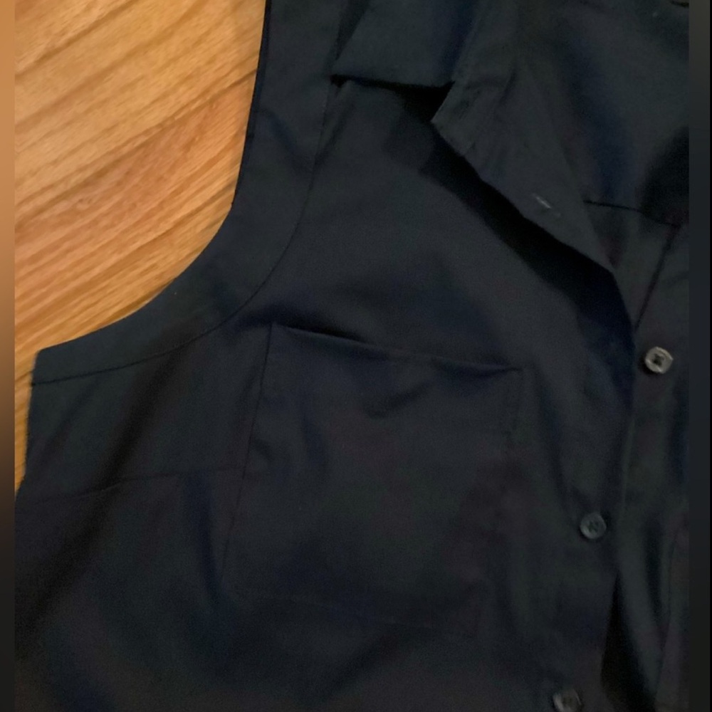 NEW ANN TAYLOR STRETCH COTTON SLEEVELESS BUTTON DOWN - STRAIGHT HEM WITH VENTS - Picture 6 of 8